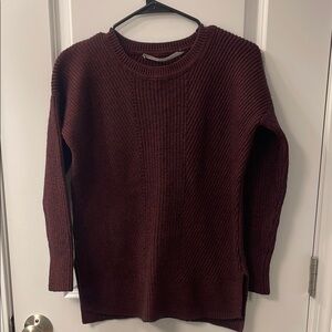 Athleta Brown and Red Crew Neck Sweater with Ribbed Texture